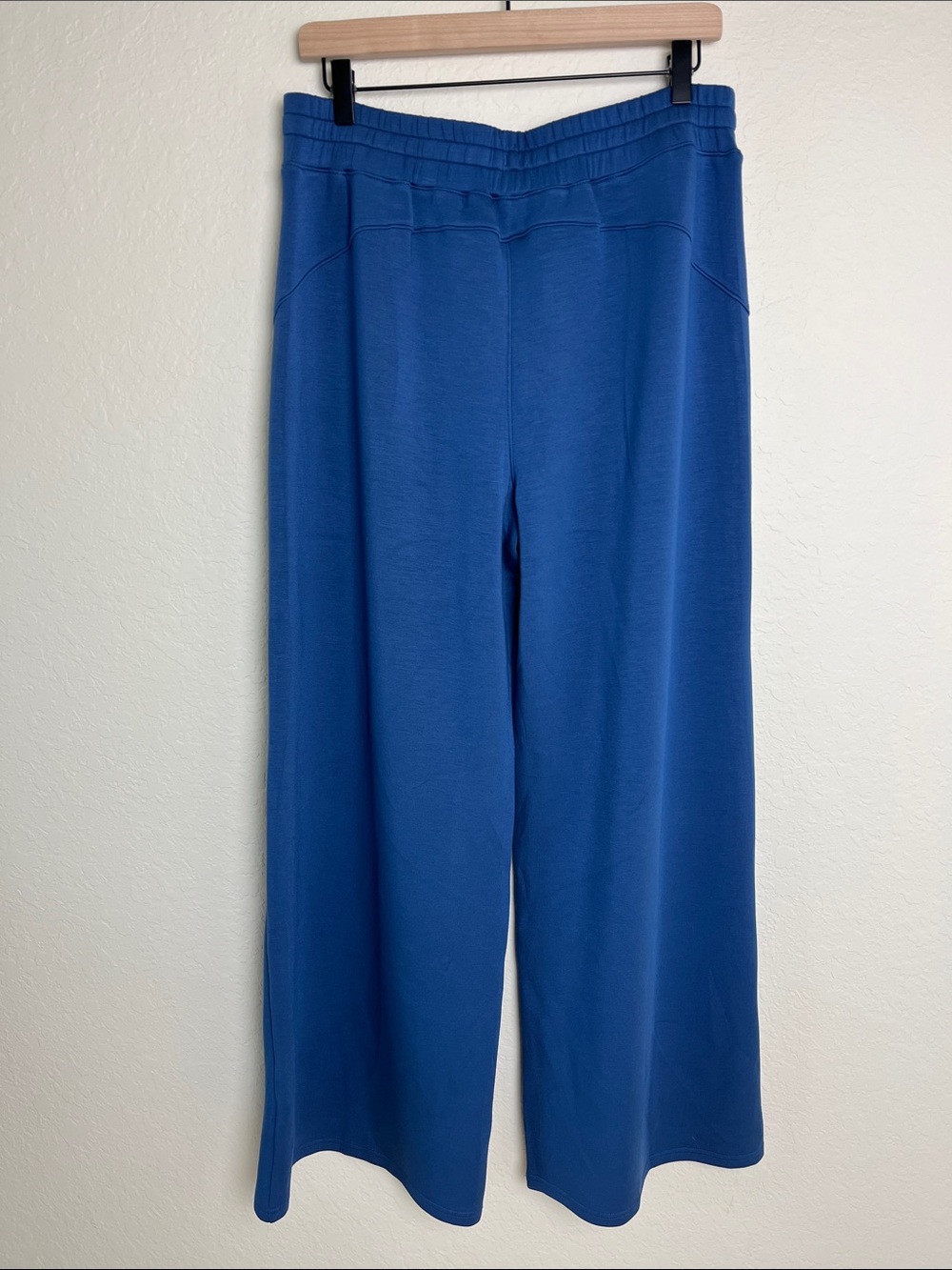 Spanx Air Essentials Wide Leg Pants Sz XL Faded Indigo NWT - Picture 3 of 5